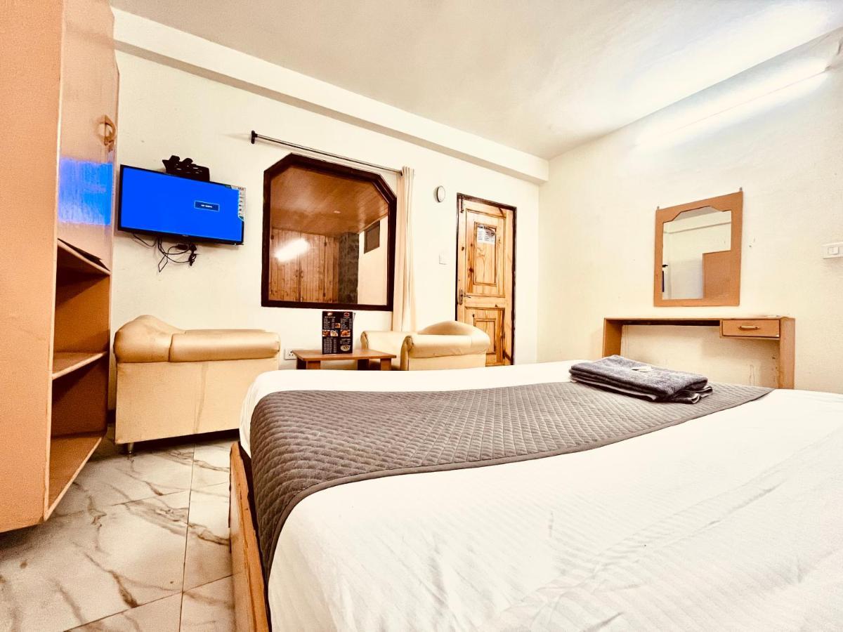 Hotel Hadimba - In City Center Manāli Eksteriør billede