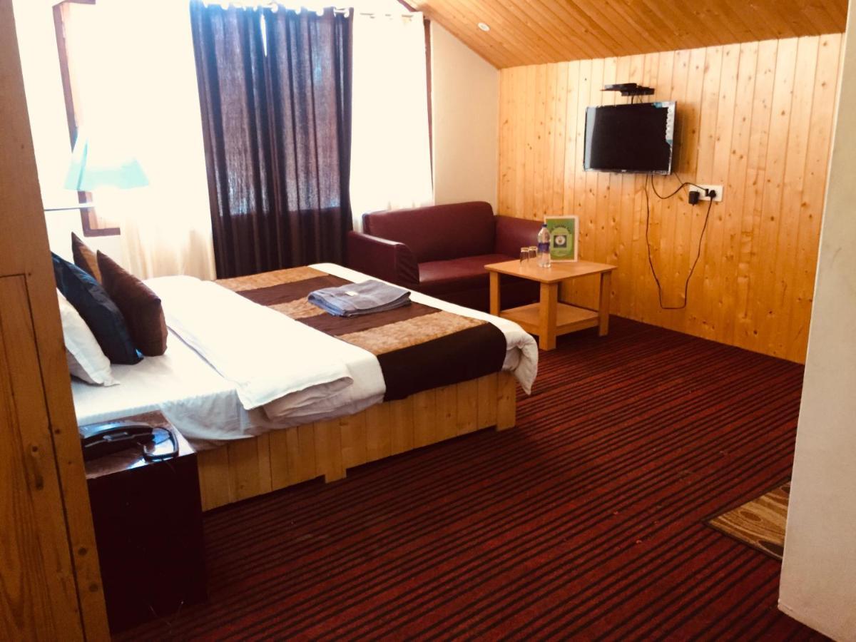 Hotel Hadimba - In City Center Manāli Eksteriør billede