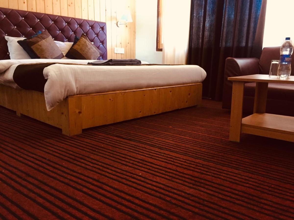 Hotel Hadimba - In City Center Manāli Eksteriør billede